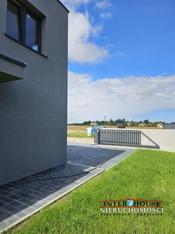 Dom bliźniak - Niekłonice  (5)