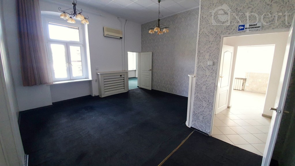 Ścisłe centrum miasta  -ul.Dworcowa (8)