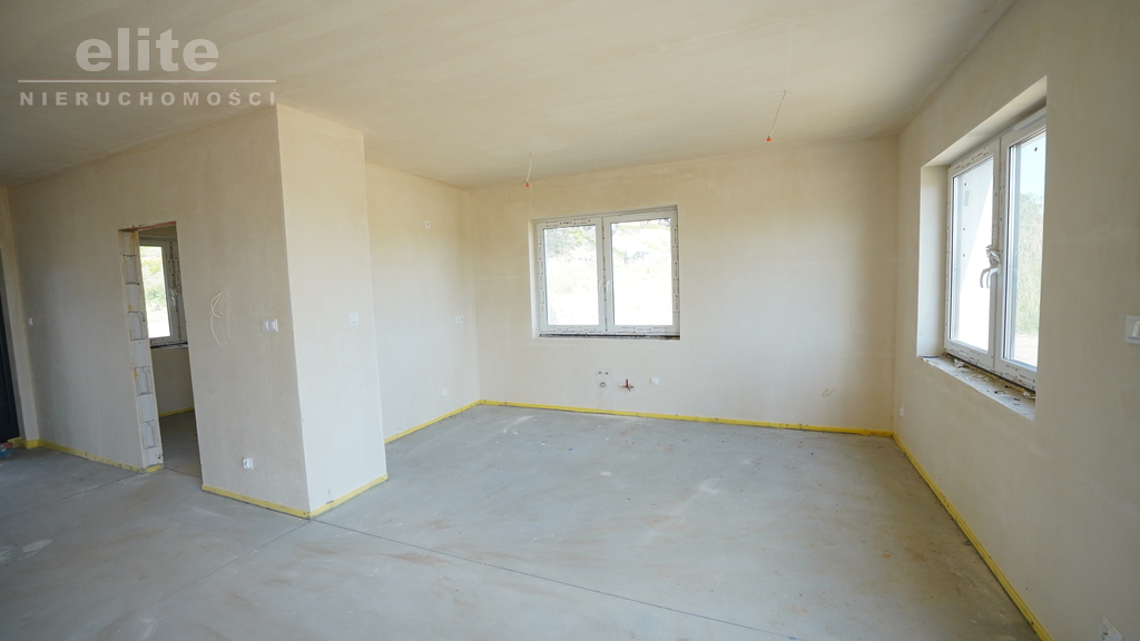 Na sprzedaż ostatni bliźniak 5 pokoi ślepa ulica (7)