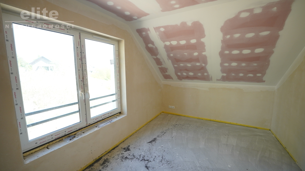 Na sprzedaż ostatni bliźniak 5 pokoi ślepa ulica (21)