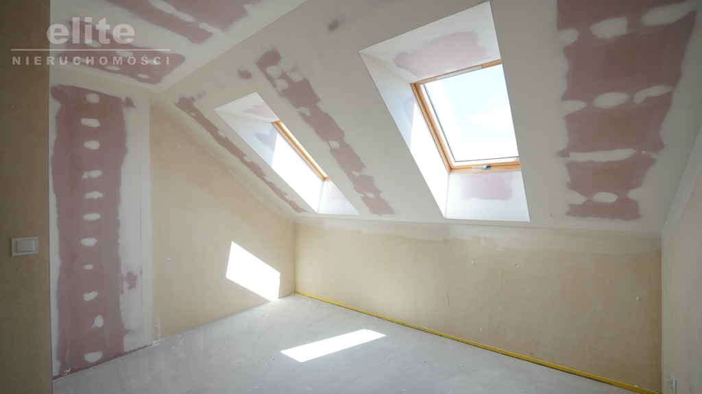 Na sprzedaż ostatni bliźniak 5 pokoi ślepa ulica (22)