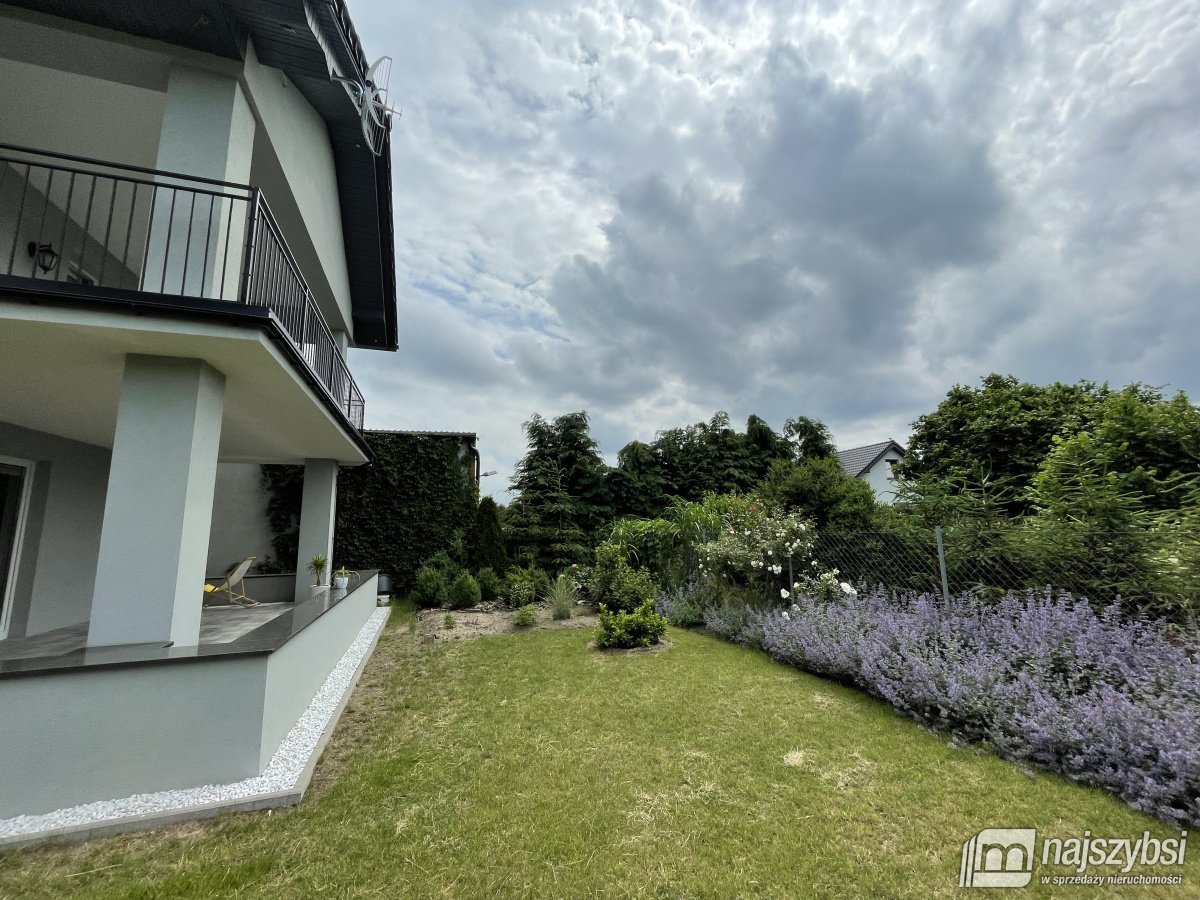 Nowogard - Karsk - Duży dom wolnostojący (3)