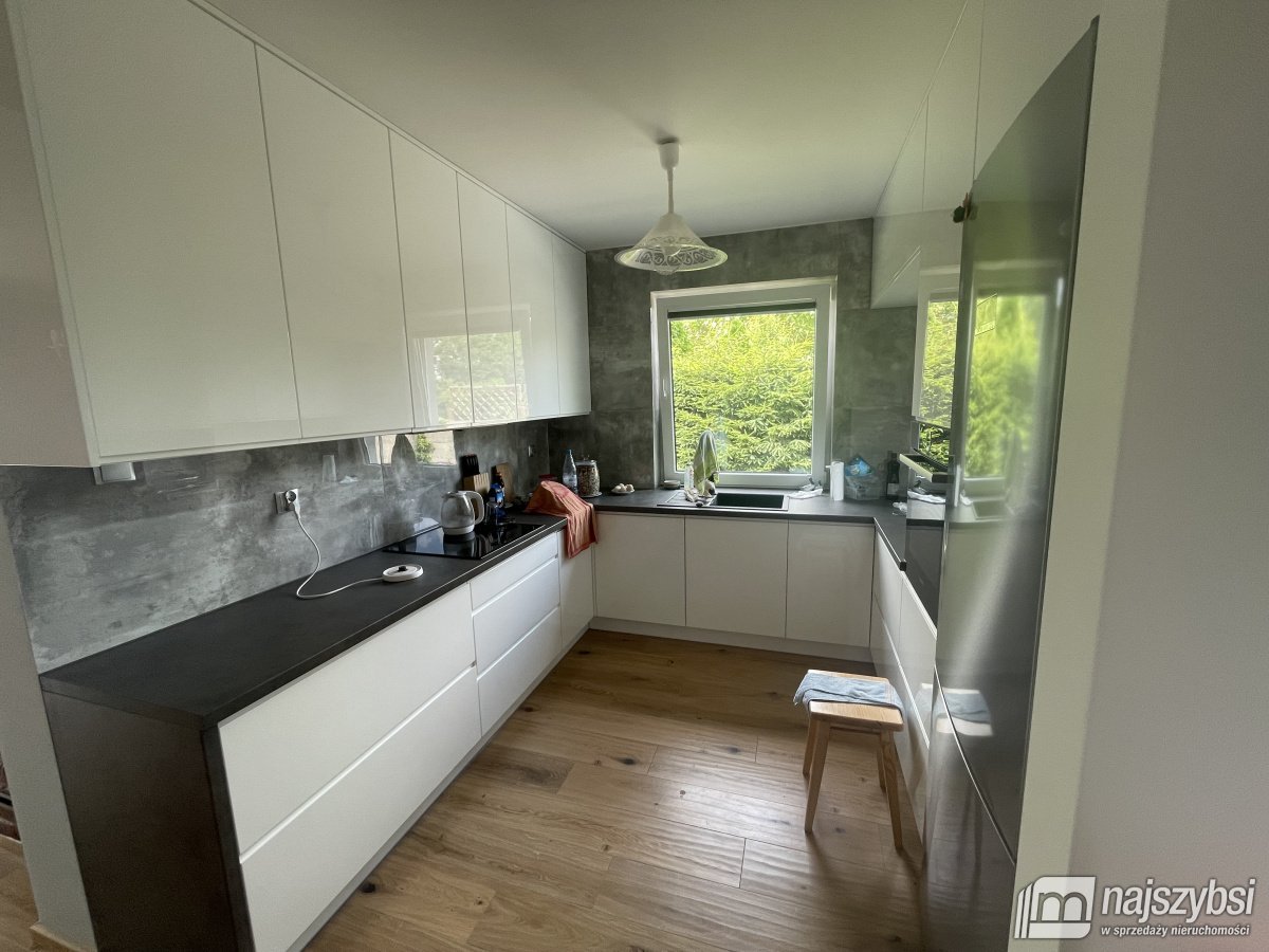 Nowogard - Karsk - Duży dom wolnostojący (7)