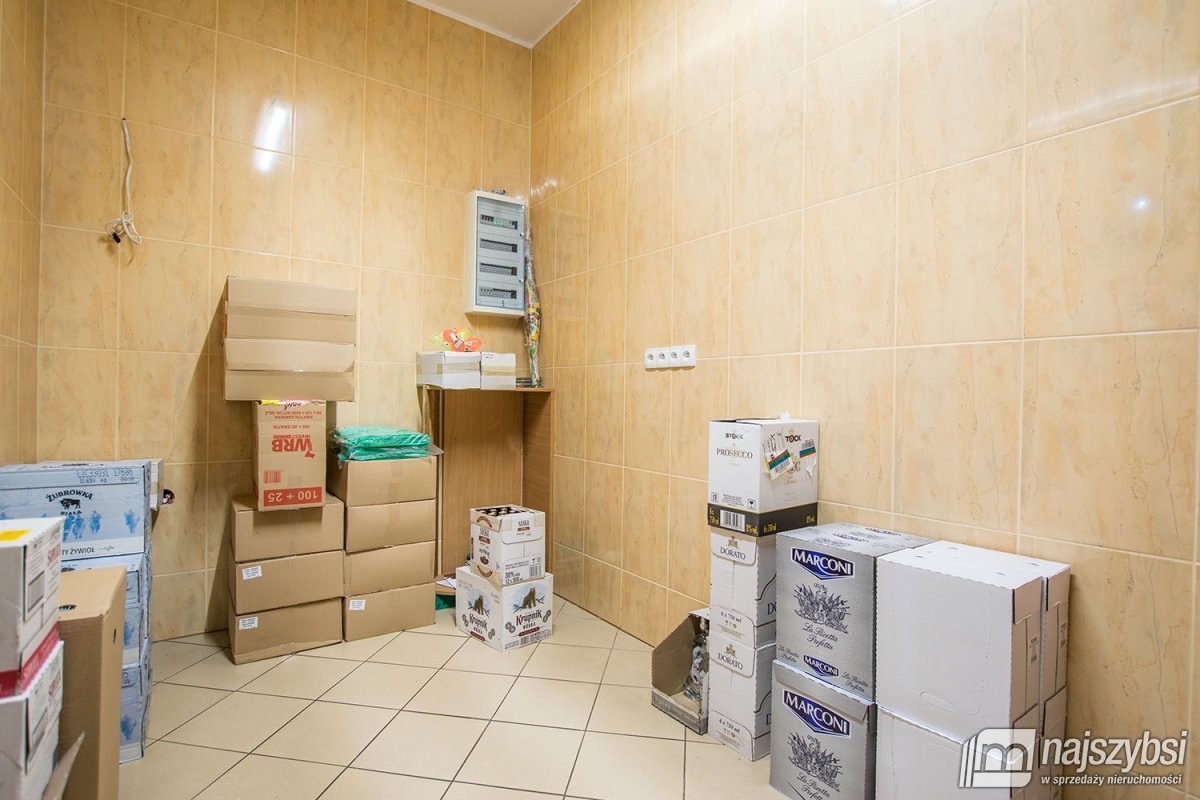 Nowogard - Lokal usługowo-biurowy (13)