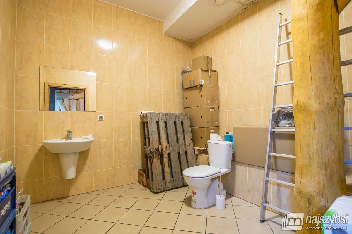 Nowogard - Lokal usługowo-biurowy (9)