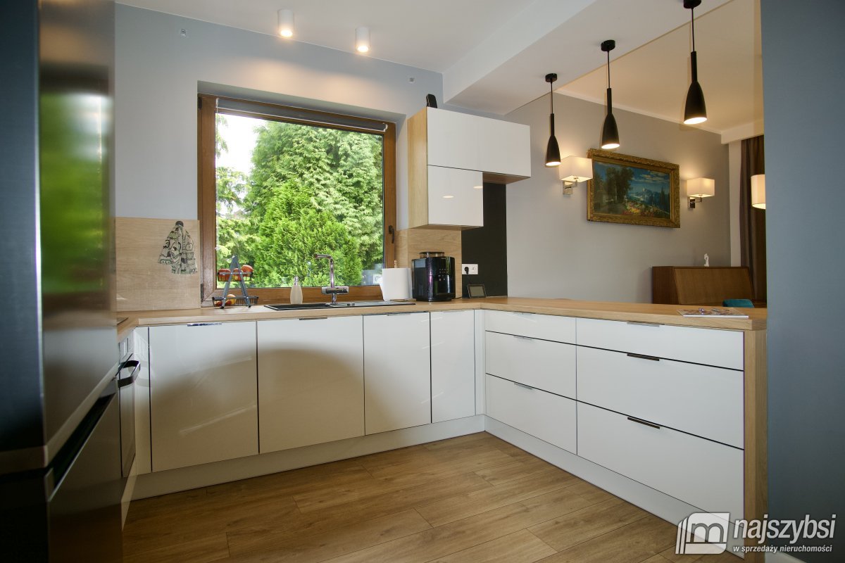 Pilchowo- Komfortowy dom z ogródkiem i garażem (5)