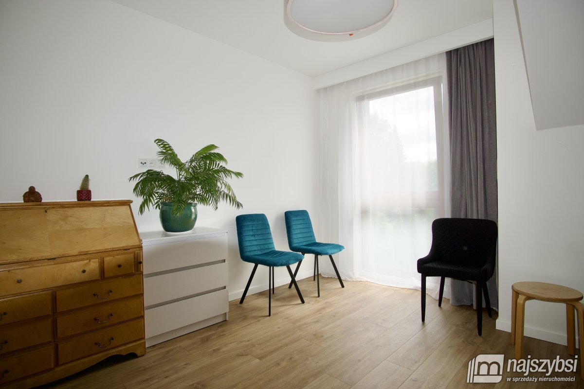 Pilchowo- Komfortowy dom z ogródkiem i garażem (6)