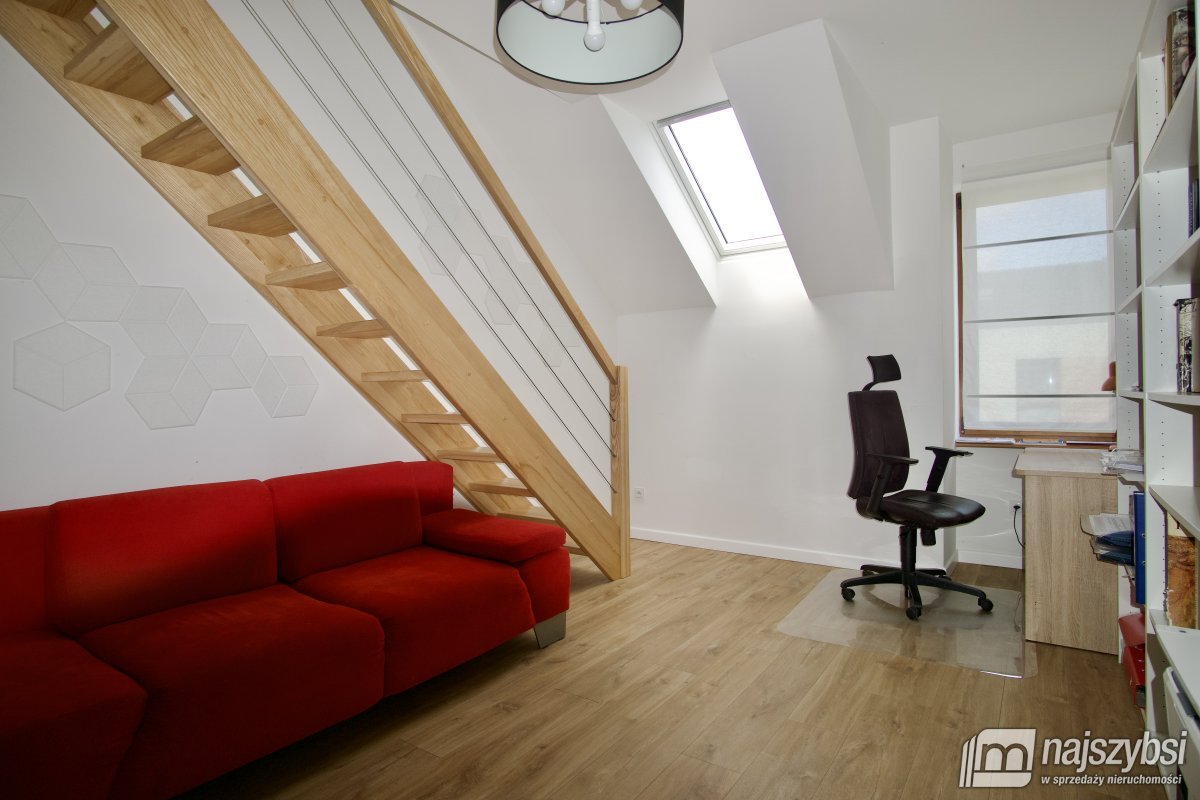 Pilchowo- Komfortowy dom z ogródkiem i garażem (7)