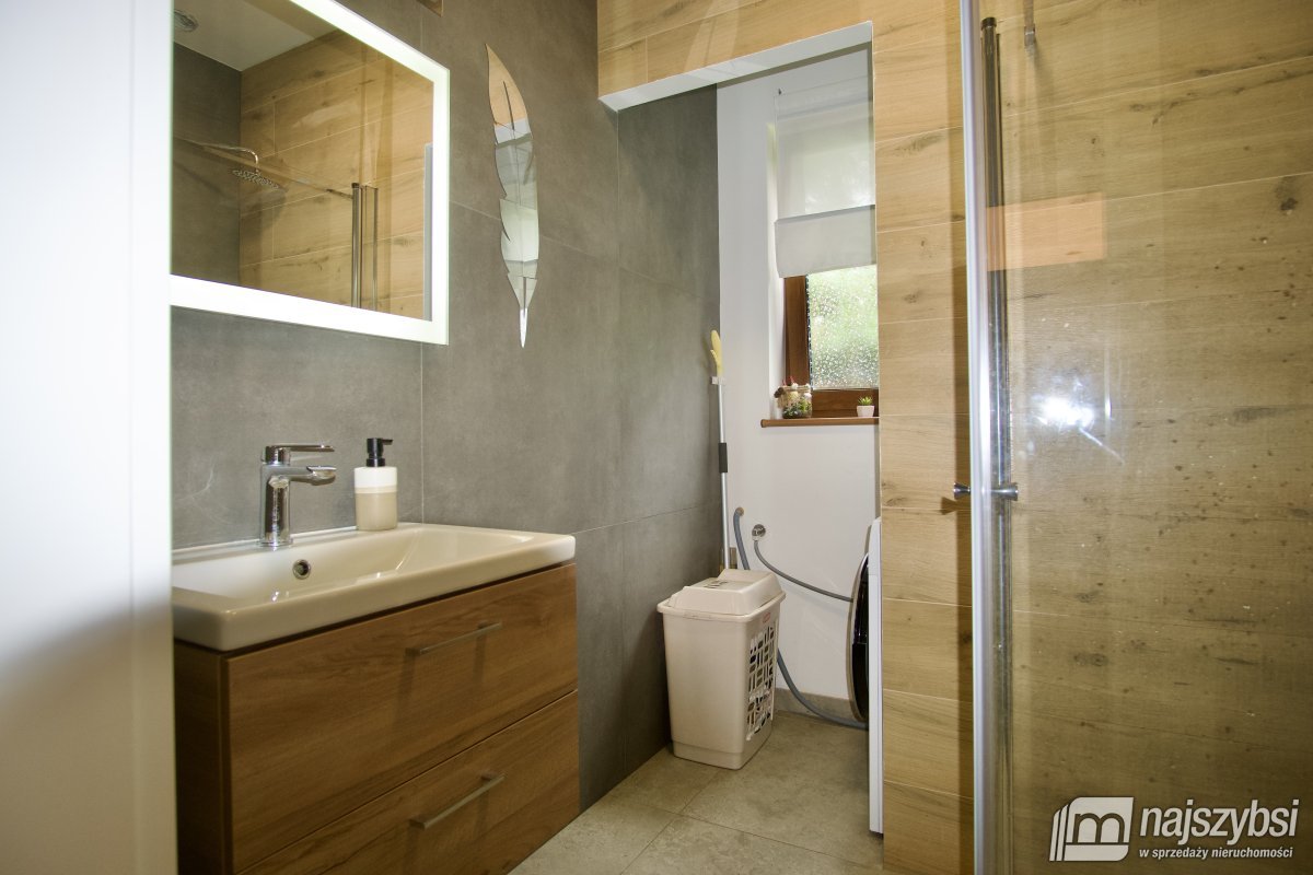 Pilchowo- Komfortowy dom z ogródkiem i garażem (8)