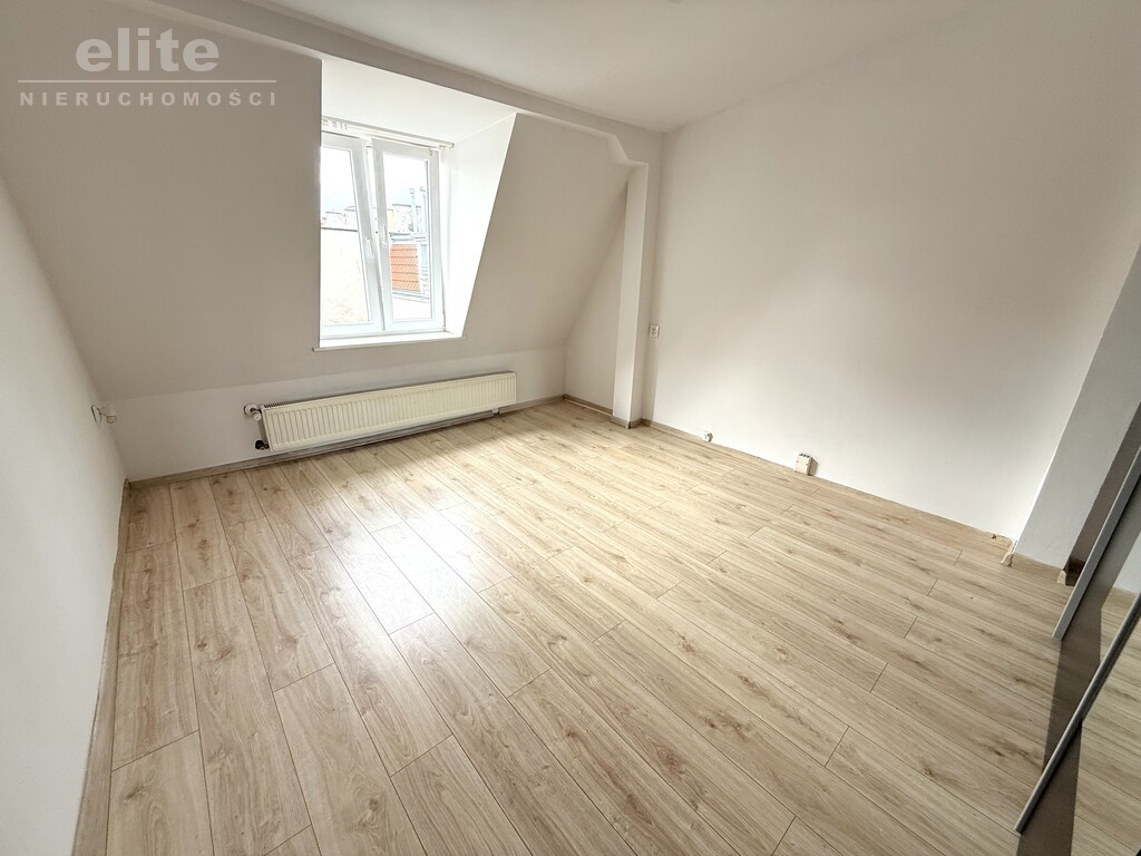 Centrum 2 pokoje, 43m2  z piwnicą (2)