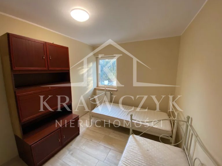 *Dom na wynajem dla 30 osób* (6)