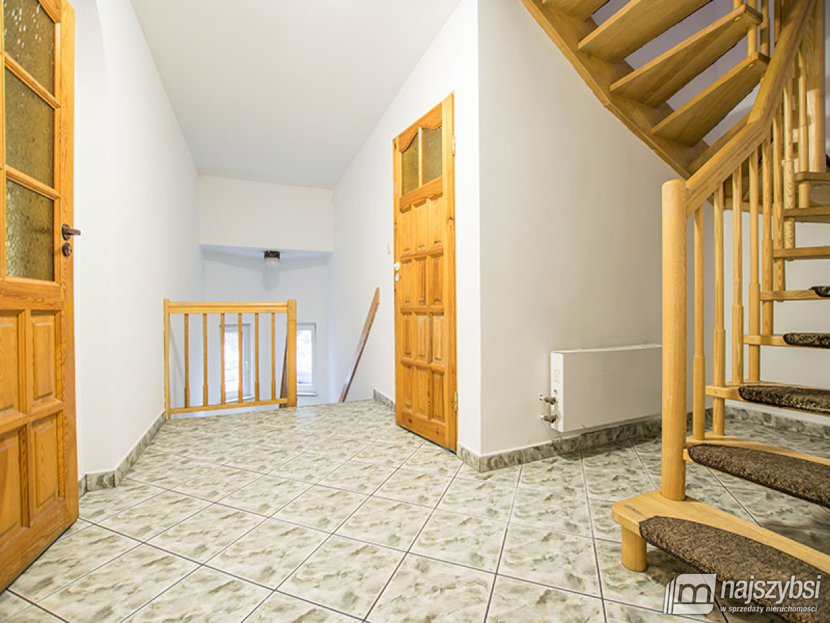 Goleniów -  nieruchomość komercyjna (mieszkanie +  (14)