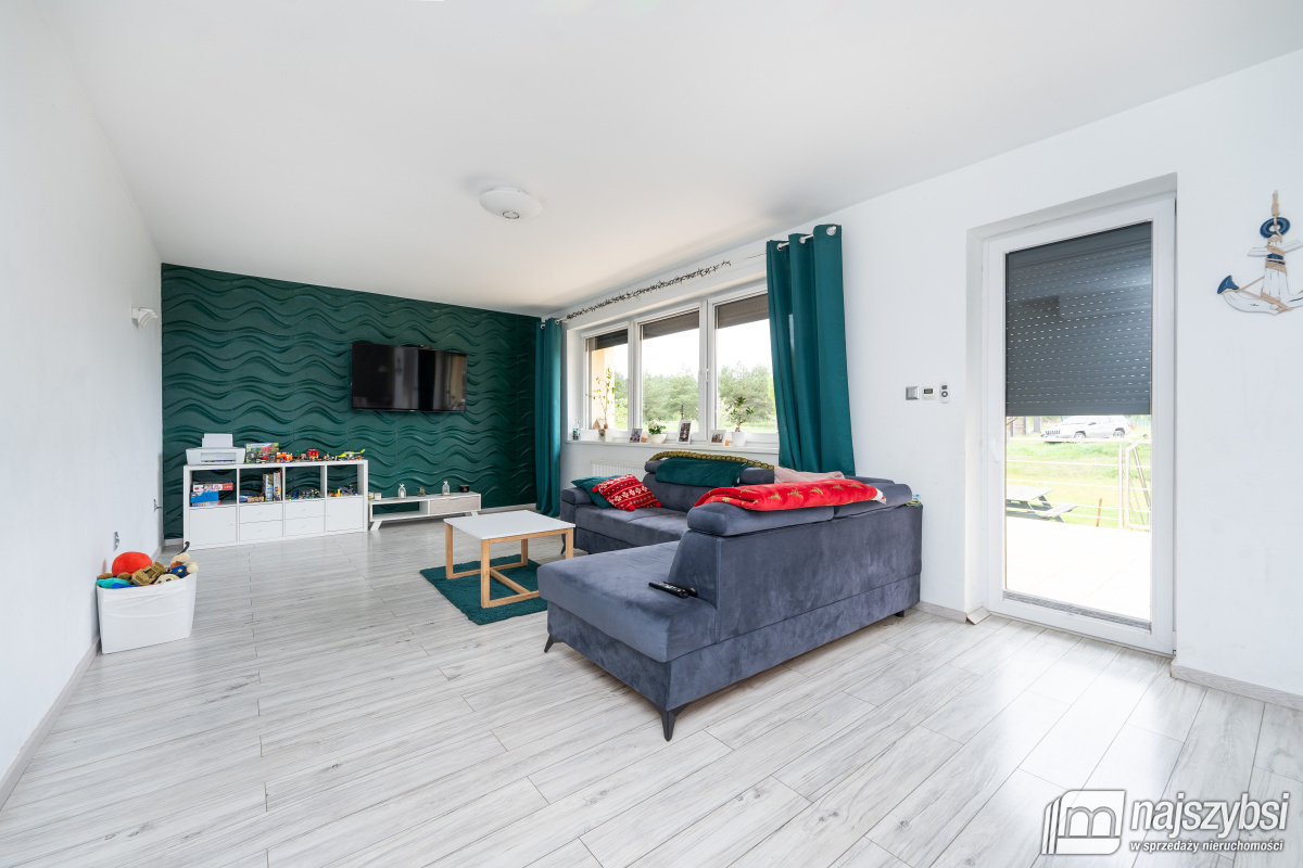 DRAWSKO POMORSKIE- DOM W SPOKOJNEJ OKOLICY  (1)