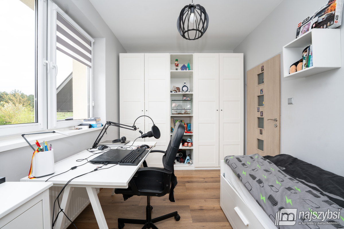 DRAWSKO POMORSKIE- DOM W SPOKOJNEJ OKOLICY  (13)