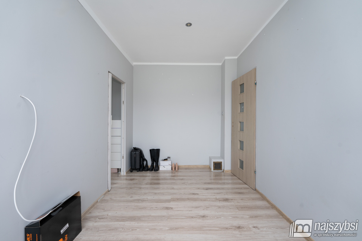 DRAWSKO POMORSKIE- DOM W SPOKOJNEJ OKOLICY  (20)