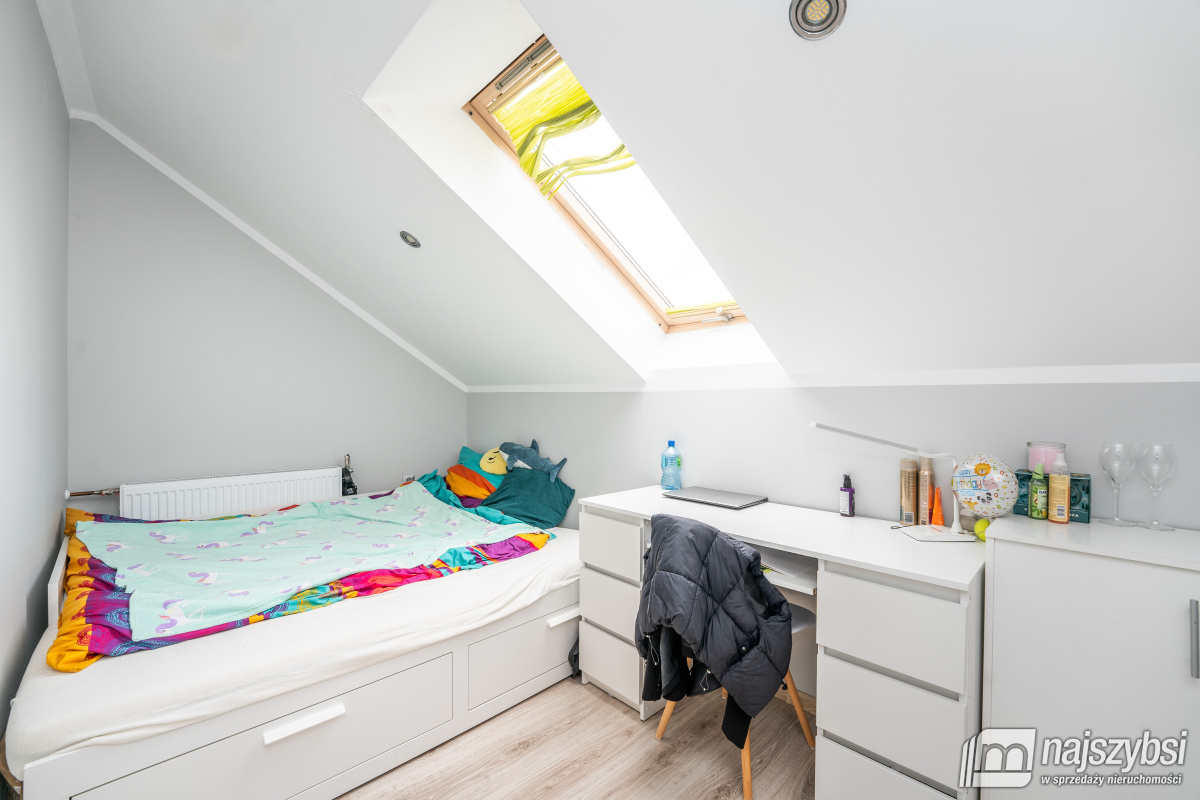 DRAWSKO POMORSKIE- DOM W SPOKOJNEJ OKOLICY  (22)