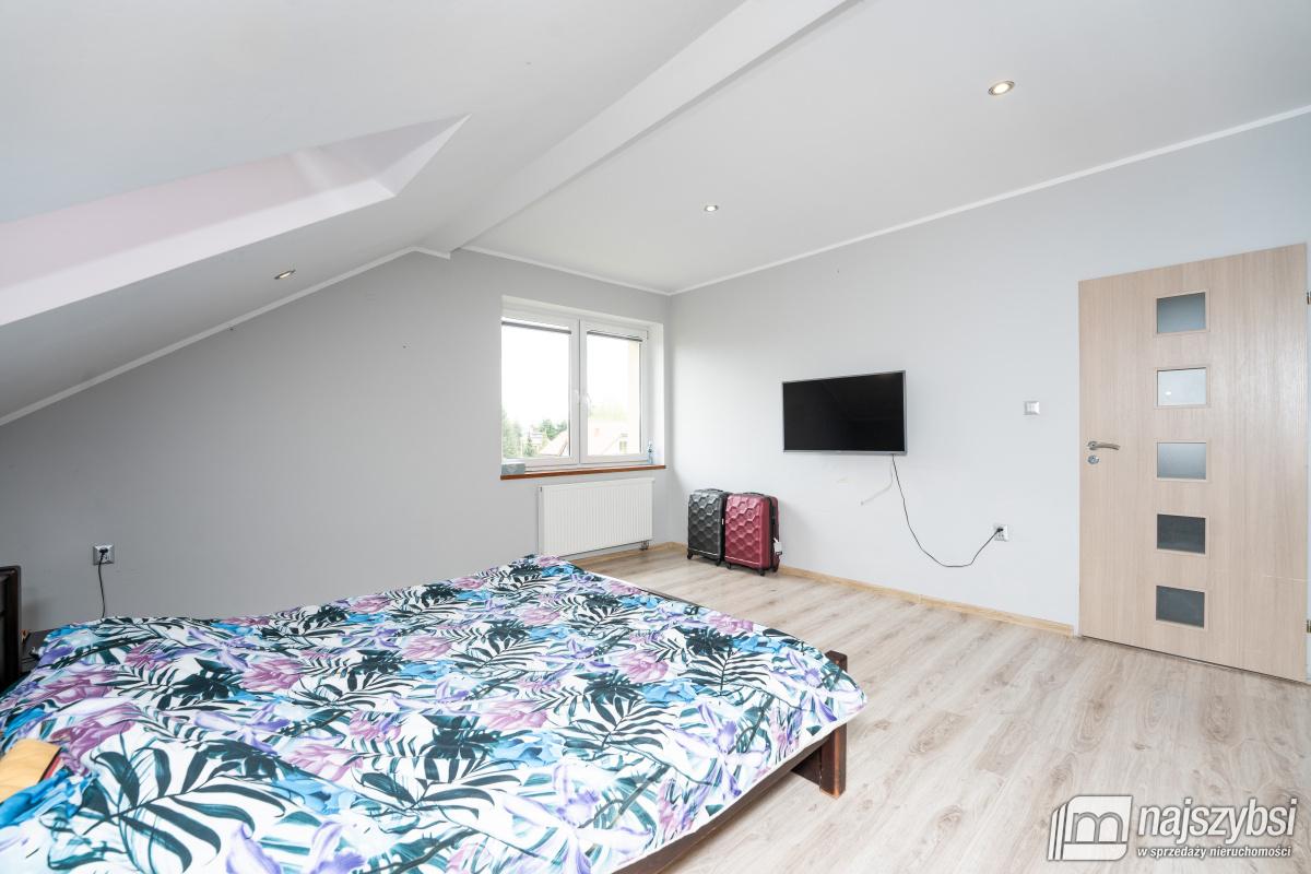 DRAWSKO POMORSKIE- DOM W SPOKOJNEJ OKOLICY  (27)