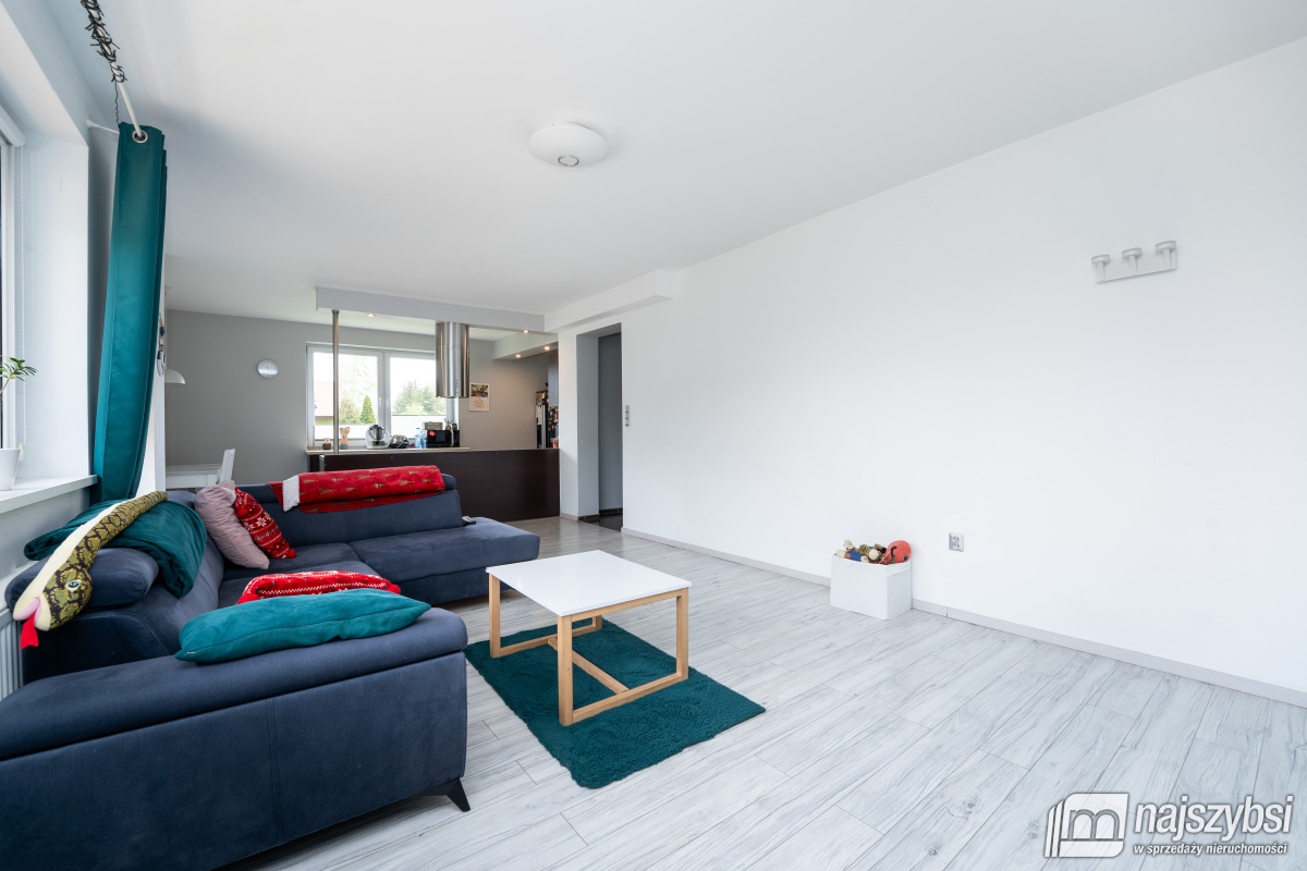 DRAWSKO POMORSKIE- DOM W SPOKOJNEJ OKOLICY  (3)