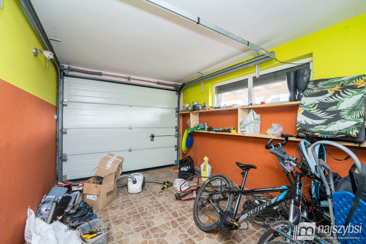 DRAWSKO POMORSKIE- DOM W SPOKOJNEJ OKOLICY  (35)