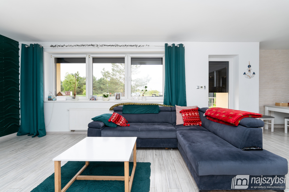 DRAWSKO POMORSKIE- DOM W SPOKOJNEJ OKOLICY  (5)