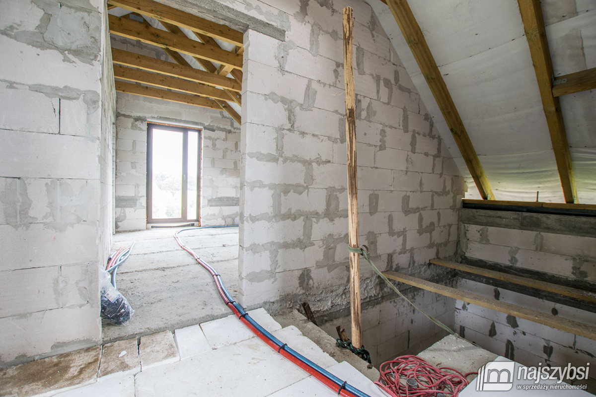 Barwice- dom na wsi w stanie surowym zamkniętym (18)