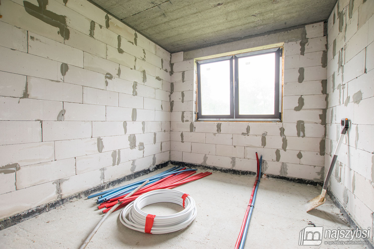 Barwice- dom na wsi w stanie surowym zamkniętym (5)