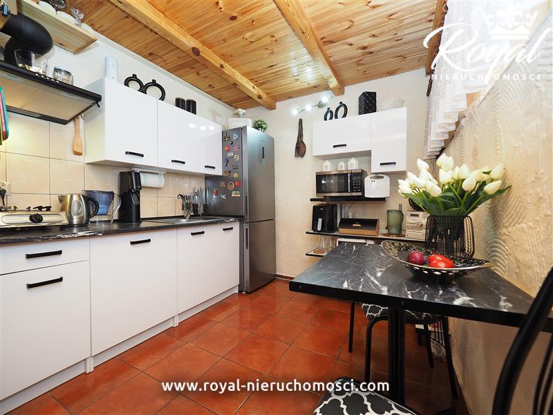 Dom obok jeziora i stawu w Mostowie (9)