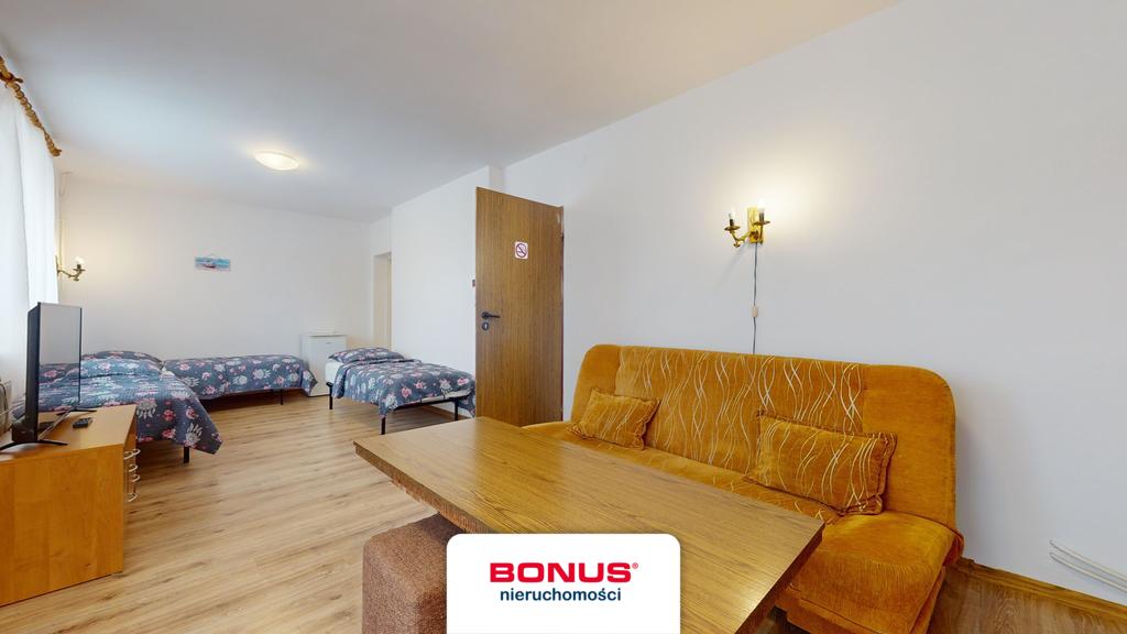 Dom wypoczynkowy i dom parterowy (3)