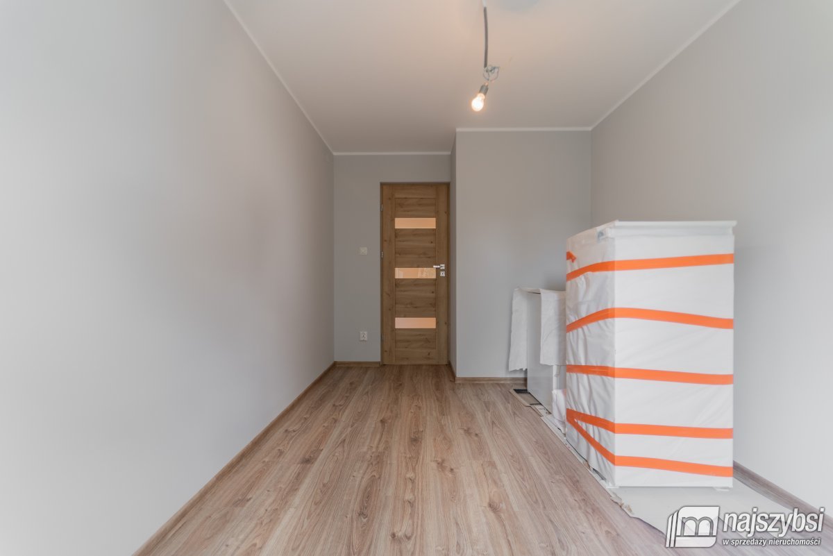 Dobieszewo - 2 pokoje po generalnym remoncie (13)