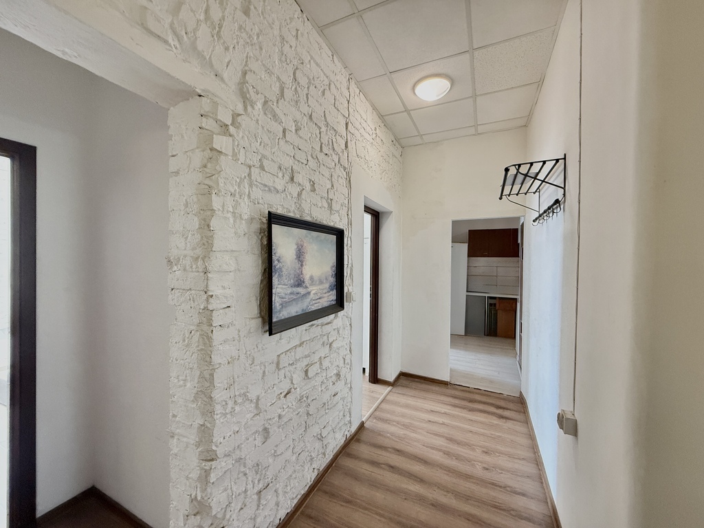 7 pokoi | 2 piętro | 143m² | ul. Narutowicza (4)