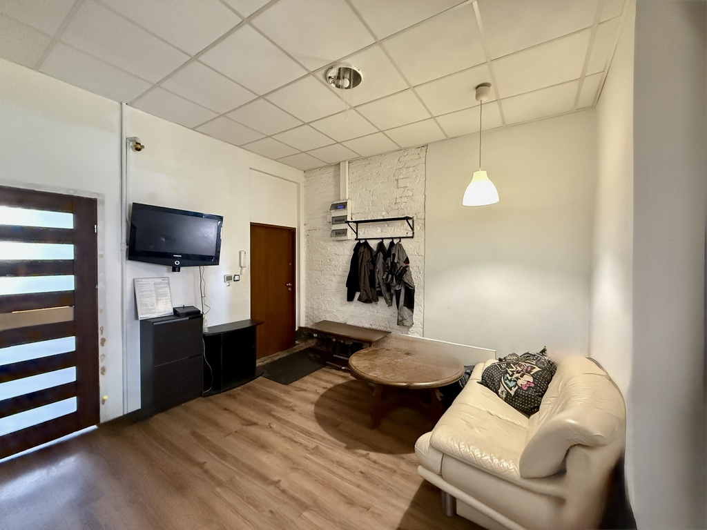 7 pokoi | 2 piętro | 143m² | ul. Narutowicza (5)