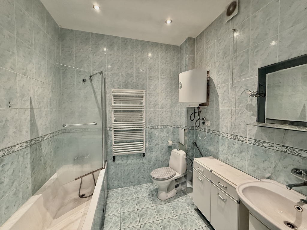 7 pokoi | 2 piętro | 143m² | ul. Narutowicza (10)