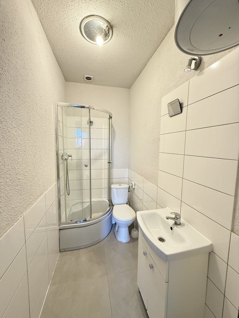 7 pokoi | 2 piętro | 143m² | ul. Narutowicza (11)