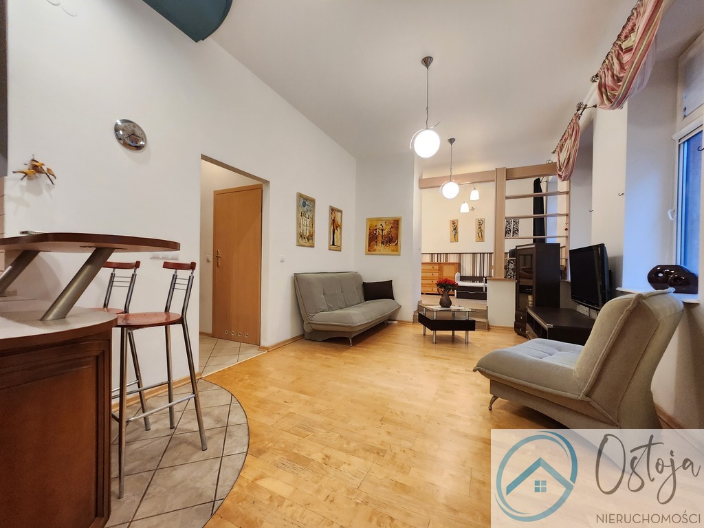 2 Pokoje na Wynajem - Stare Miasto ! (1)