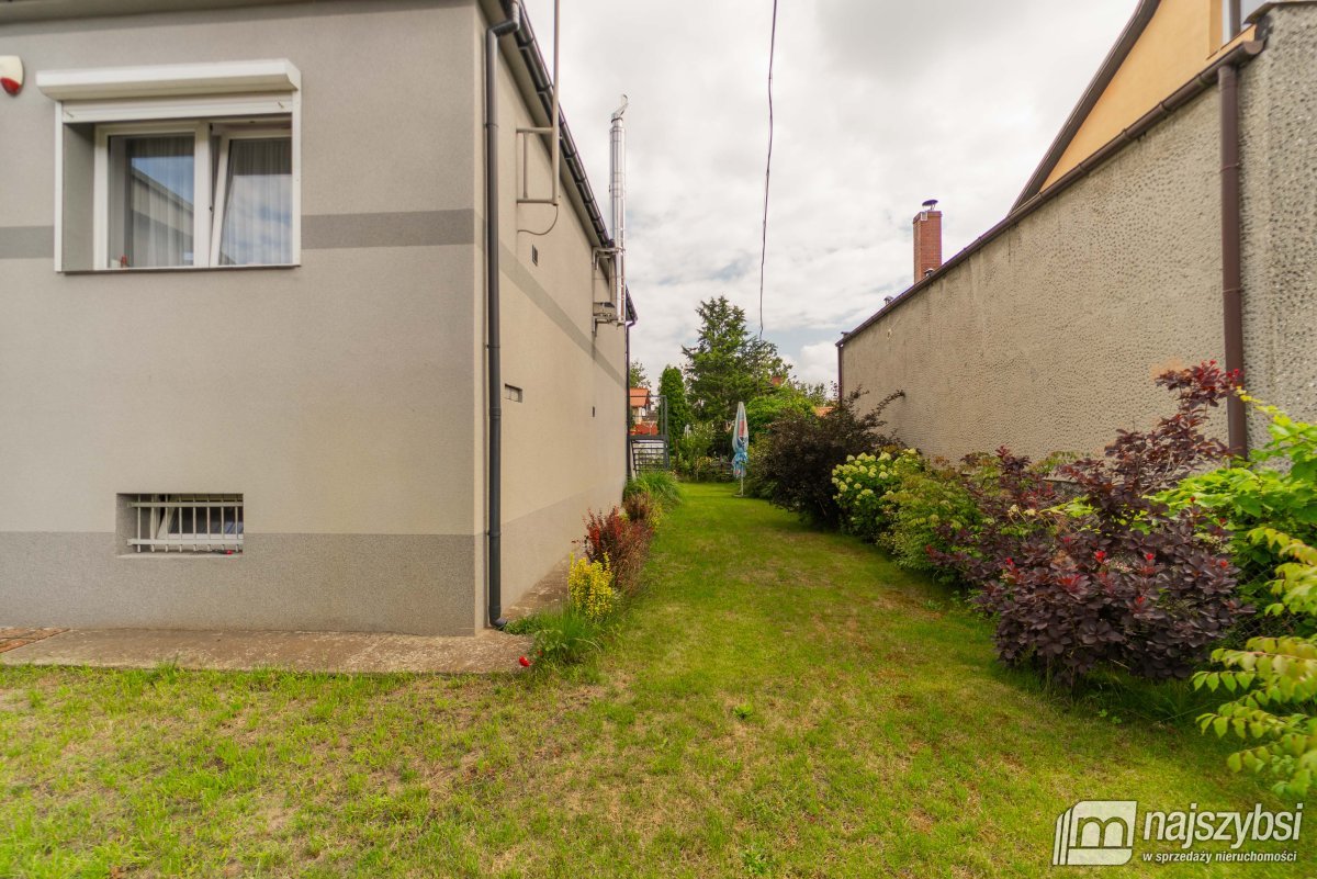 Szczecin Dąbie- dom z dodatkowym mieszkaniem (37)