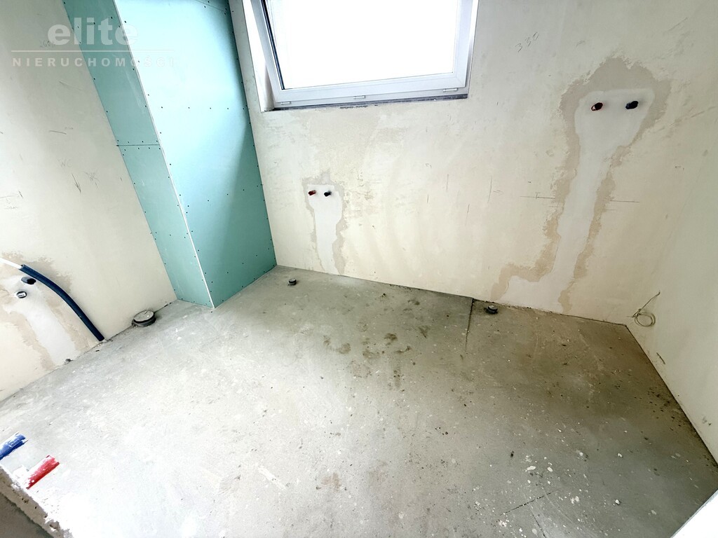 Dobra 5 pok - rekuperacja, garaż (7)