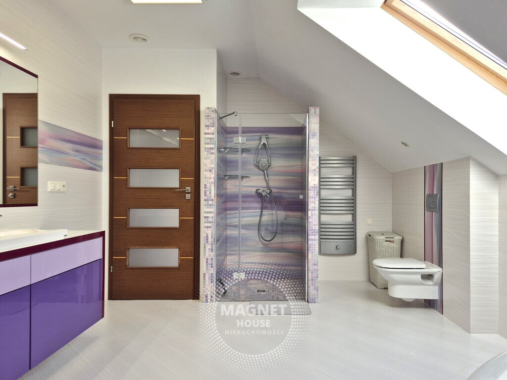 Zadbany bliźniak na Warszewie blisko Puszczy (13)