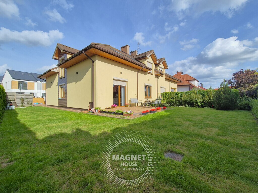 Zadbany bliźniak na Warszewie blisko Puszczy (17)