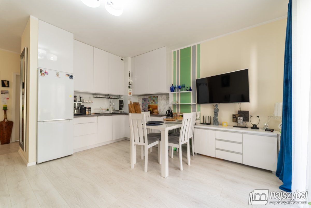 Świnoujście - trzy pokoje z tarasem na Platanie (12)