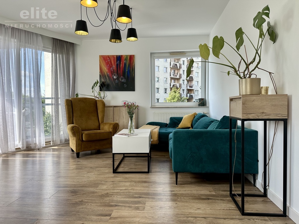 Bandurskiego 95 3 pokoje balkon miejsce p. komórka (17)