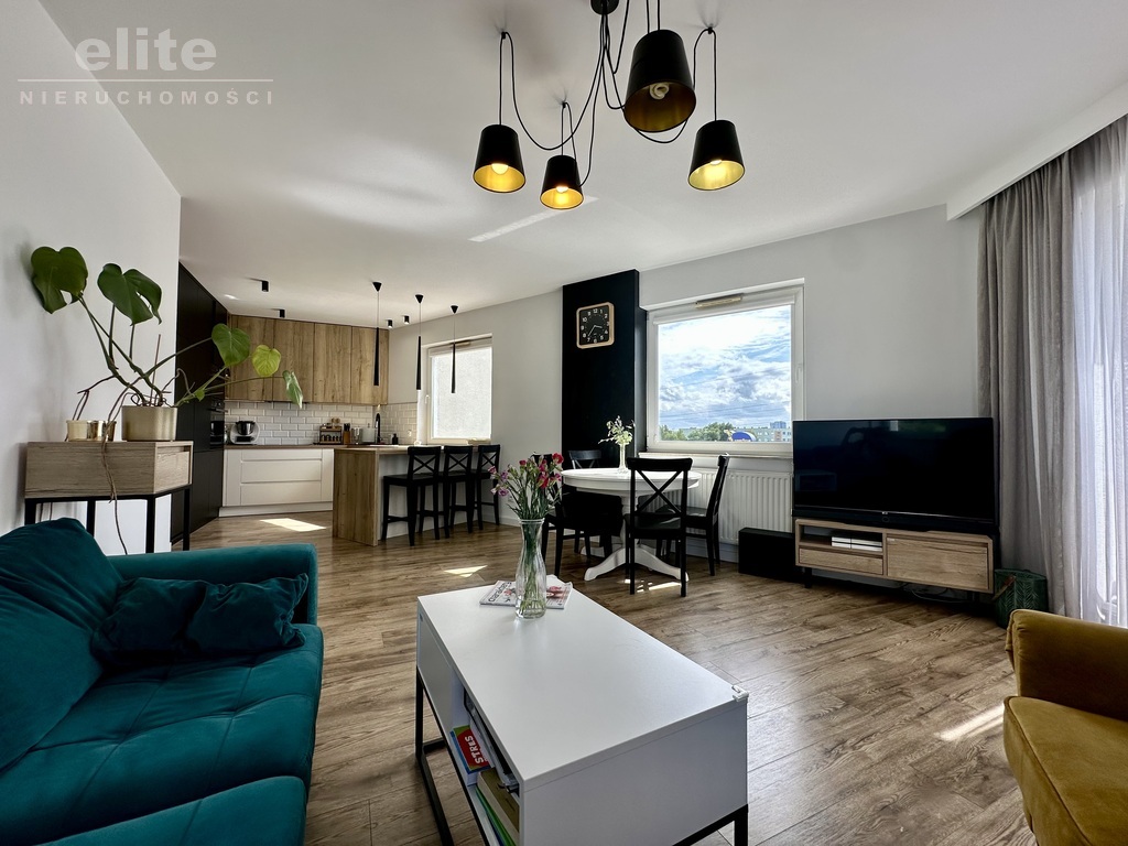 Bandurskiego 95 3 pokoje balkon miejsce p. komórka (2)