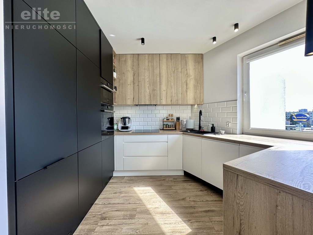 Bandurskiego 95 3 pokoje balkon miejsce p. komórka (6)