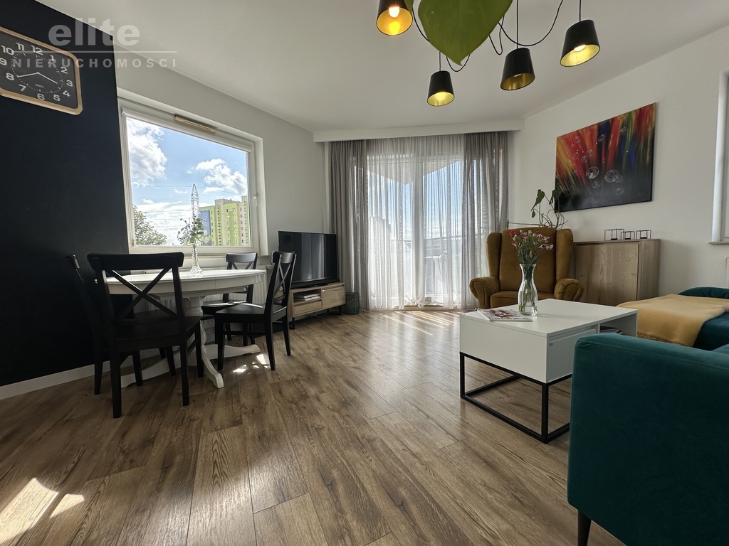 Bandurskiego 95 3 pokoje balkon miejsce p. komórka (3)