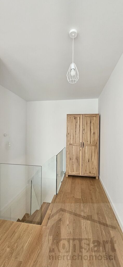 Dwupoziomowe mieszkanie dwupokojowe z garażem (13)