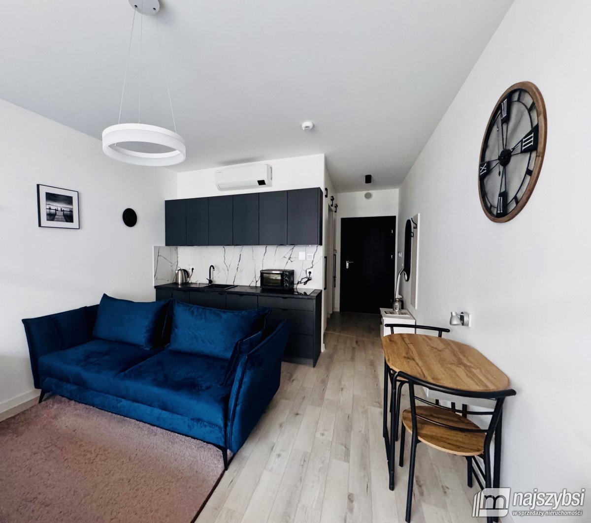 Kołobrzeg-Apartament 500 do morza (1)