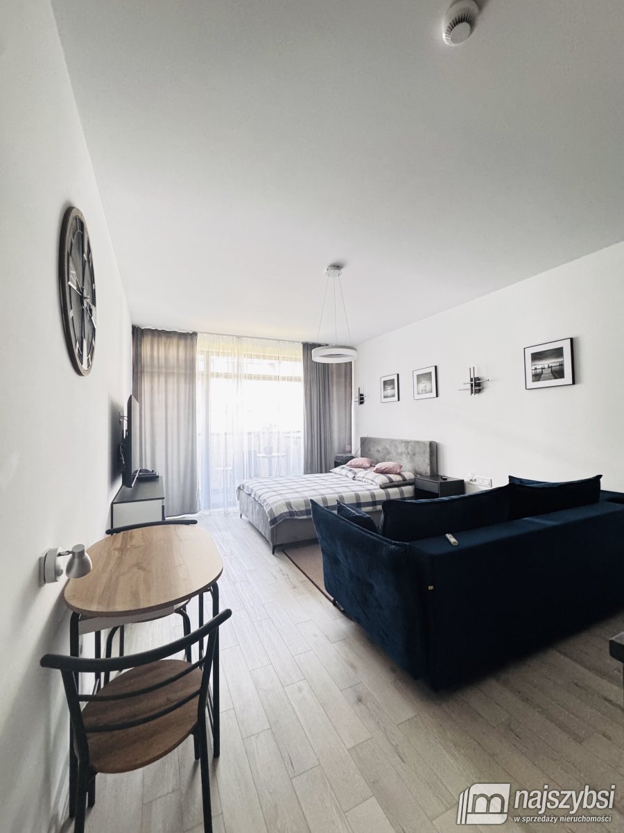 Kołobrzeg-Apartament 500 do morza (8)