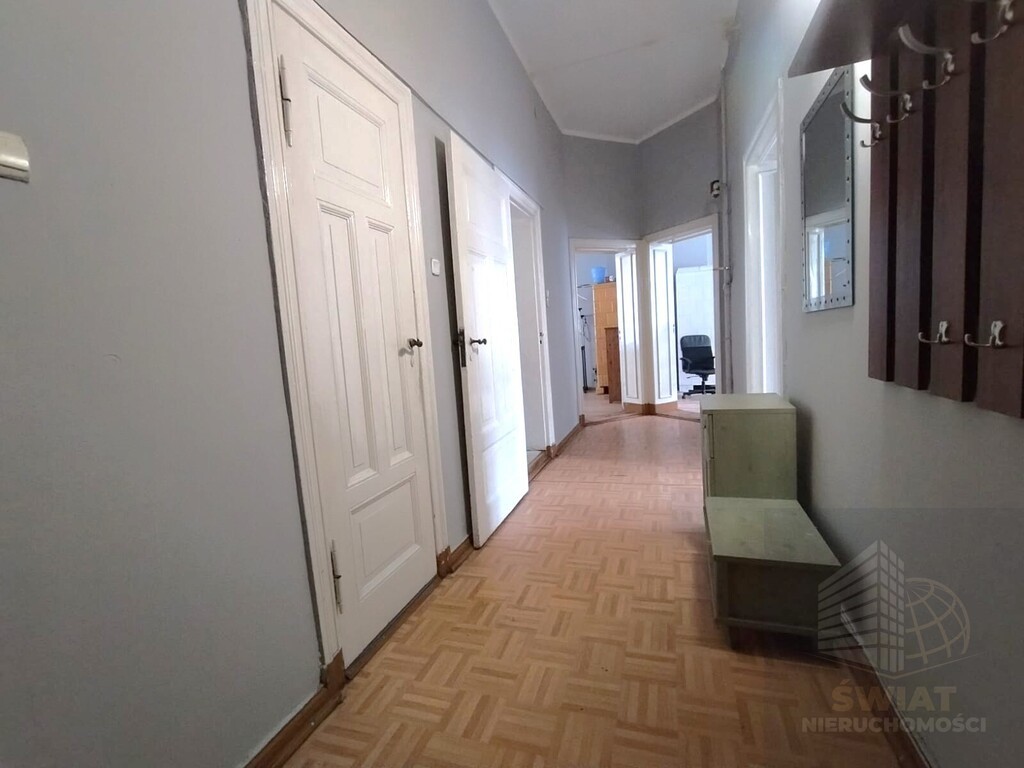 4 pokoje w centrum 1 piętro (6)