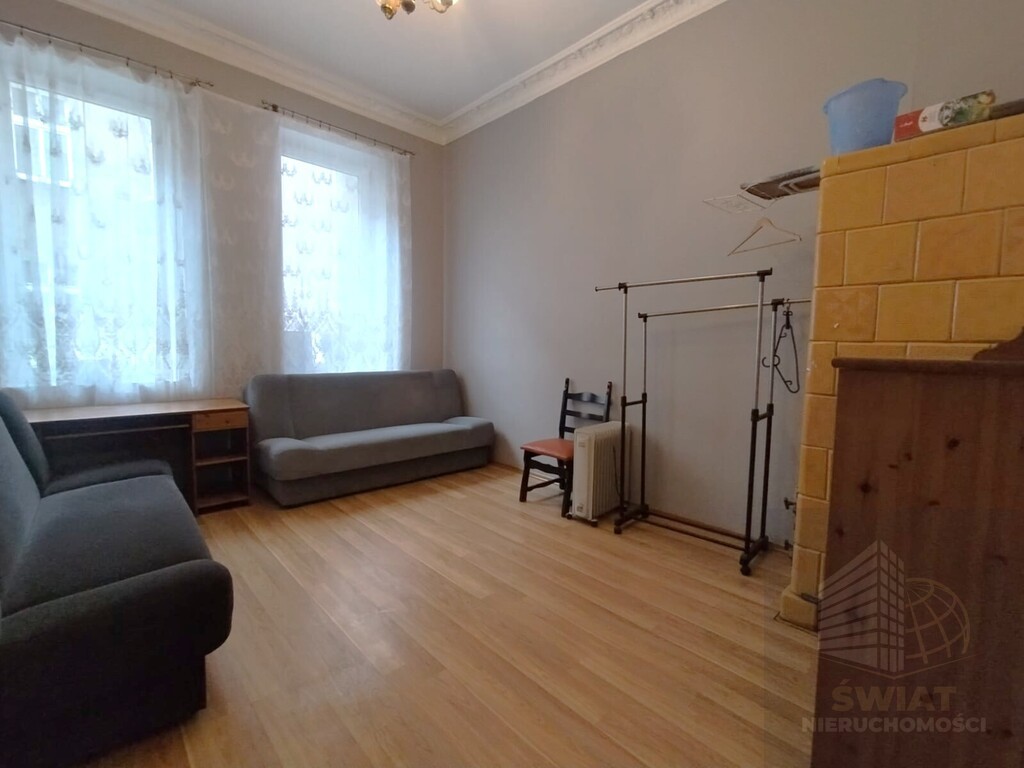 4 pokoje w centrum 1 piętro (3)