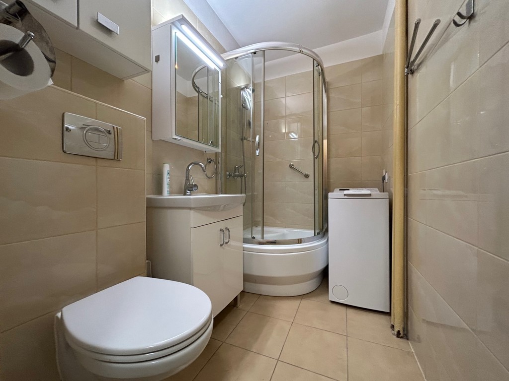 Okolice C.H. Galaxy i parku (7)