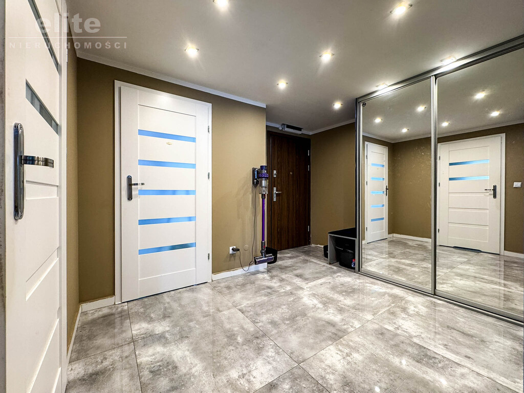 Warszewo 2 pokoje + antresola balkon piwnica (18)